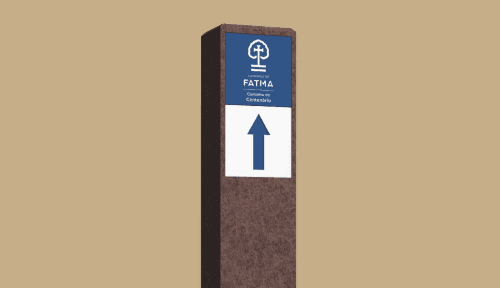 Entrance totem