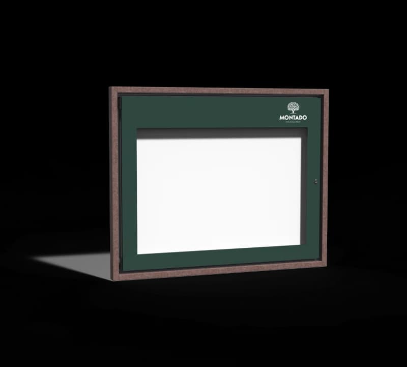 Enclosed bulletin board